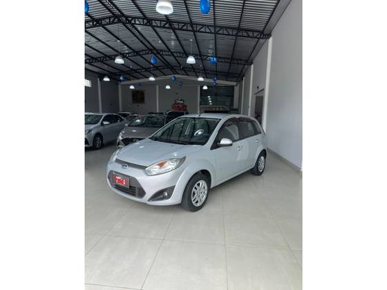 FORD FIESTA 1.6 ROCAM HATCH 8V FLEX 4P MANUAL